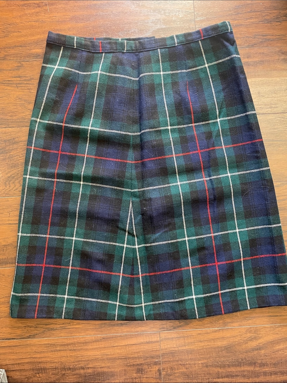 Vintage plaid wool skirt 24 inch length handmade academia fall autumn